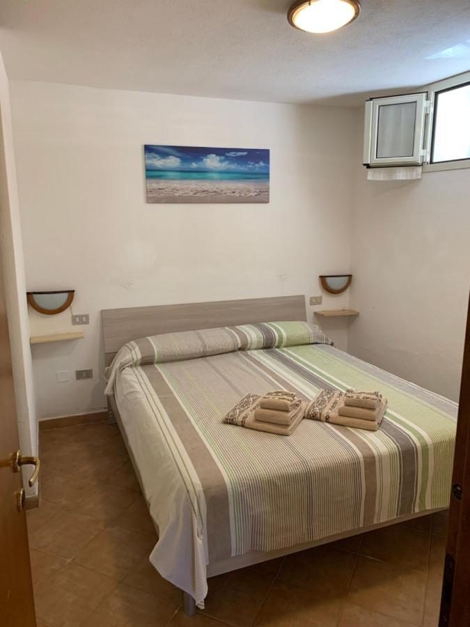 Appartamenti Le Primule Golfo Aranci Exterior foto